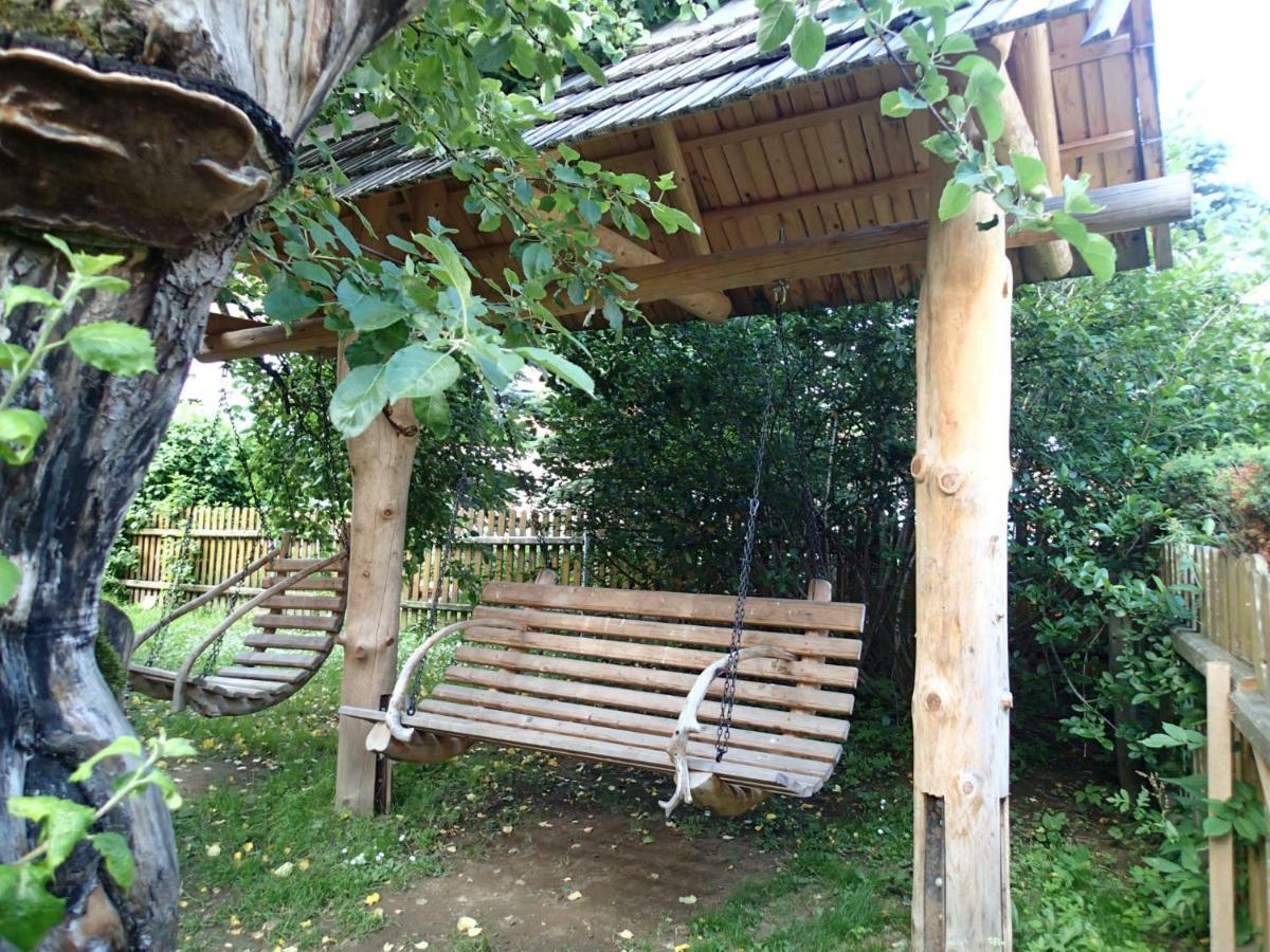Pokoje Goscinne U Elzbiety Ciche Małe 外观 照片